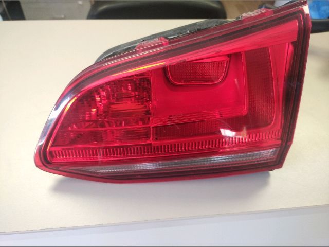 Jobb Belső Hátsó Lámpa - Hátsó Lámpa | EXPO.HU