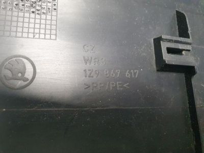 Hátsó Tetőkárpit Takarófedél - 5. kép