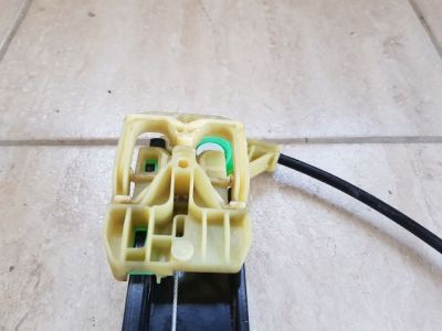 Bal első Ablakemelő Szerkezet (Elektromos) - Ablakemelő