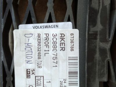 Első Lökhárító Tartó Felső - Lökhárító tartó