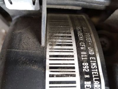 Komplett Motor (Segédberendezésekkel) - Motor