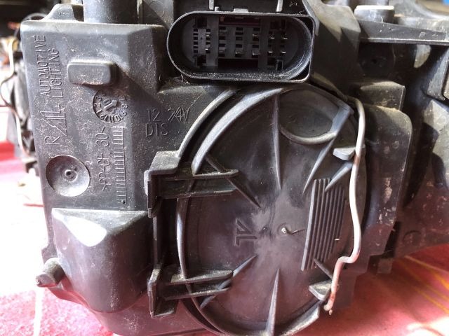 Jobb Xenon Fényszóró -Bixenon-6222 image 4