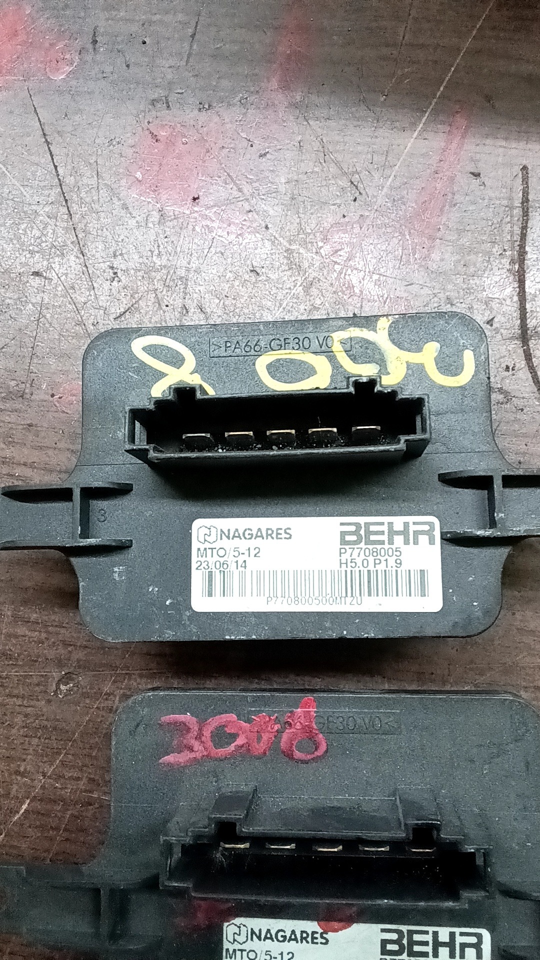 Előtét ellenállás P7708003