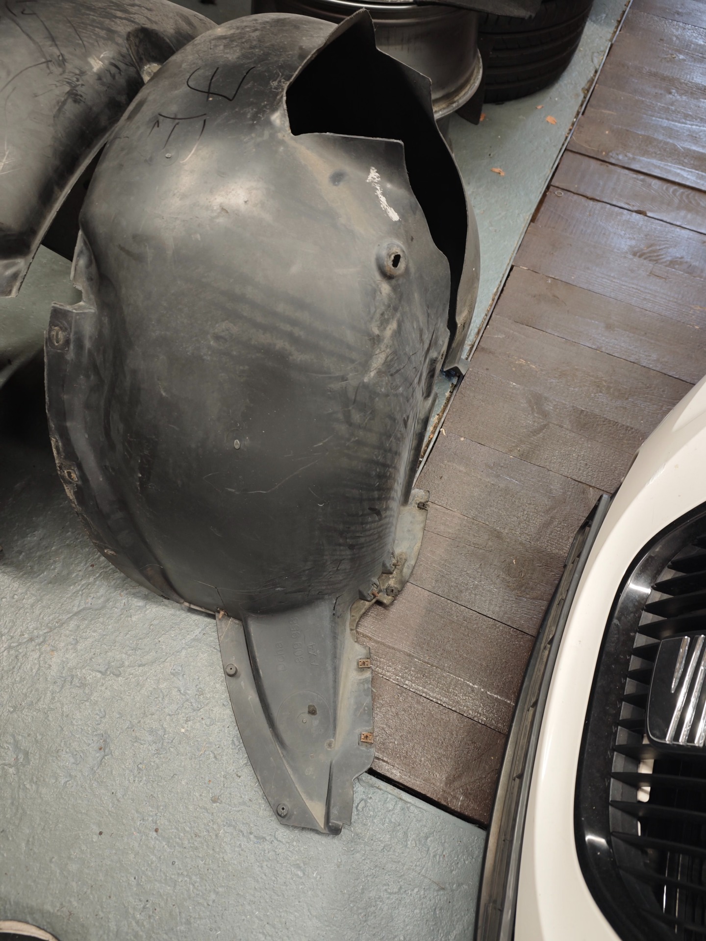 Dobbetétek , gyári első/hátsó