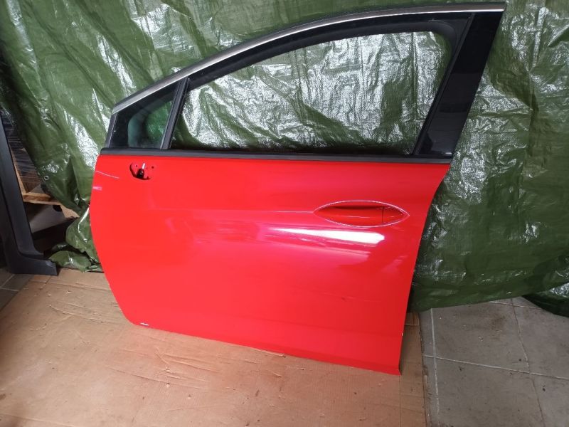 OPEL ASTRA K Bal első Ajtó Piros 7276 - Bal első Ajtó (Részeivel) | EXPO.HU