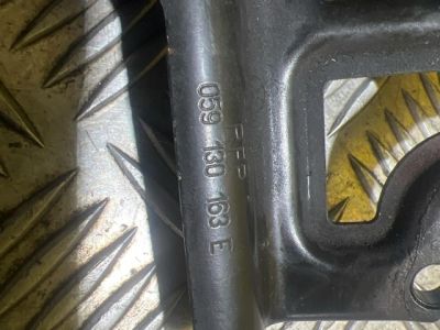 AUDI Q7 (4L) Nagynyomású Szivattyú Bak - 2. kép