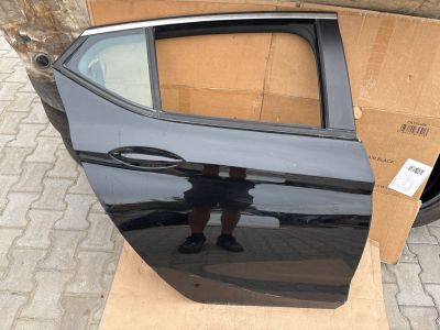 OPEL ASTRA K Jobb hátsó Ajtó Fekete 8657