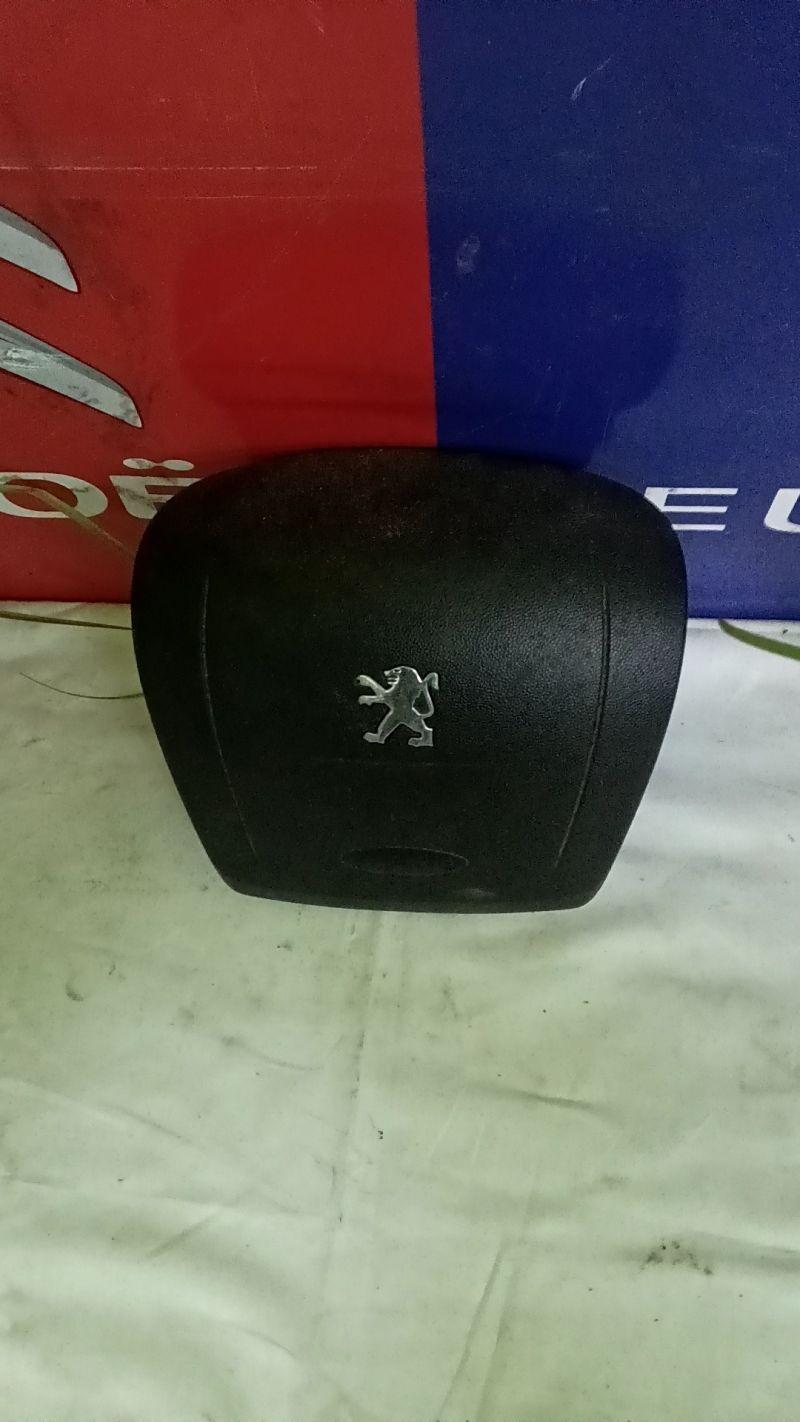 Kormánylégzsák 07354879960 - Légzsák Átvezető | EXPO.HU