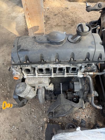 VW TOUAREG Fűzött Blokk - Fűzött Blokk