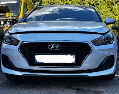 HYUNDAI i30 Kombi (PDE) Első Lökhárító (Részeivel) - Első Lökhárító (Részeivel)