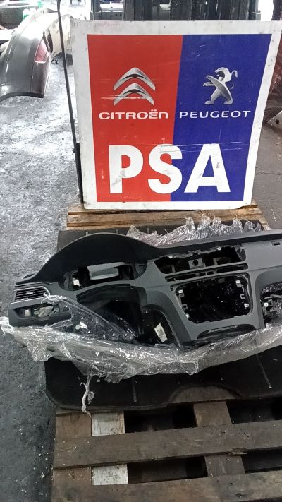 Peugeot 508 műszerfal  - Műszerfal