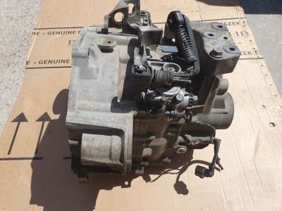 SKODA OCTAVIA III Komplett váltó - Komplett váltó