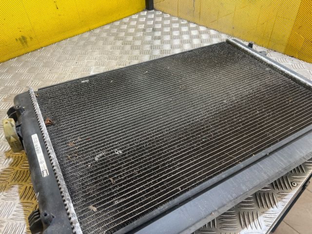 VW GOLF V (1K1) Vízhűtő Radiátor (Klímás)