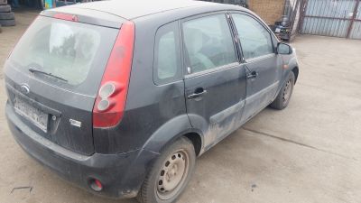 FORD FIESTA 1,4 TDCi Bontott alkatrészei - 8. kép