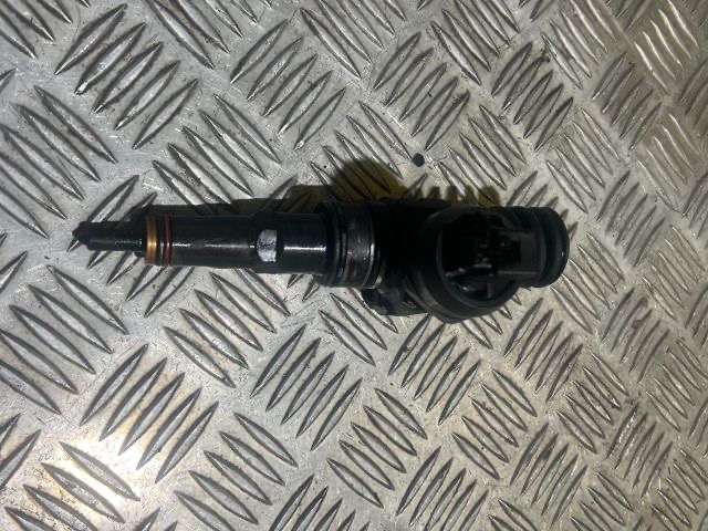 VW PASSAT Variant (3B6) Porlasztó (1 db) image 5