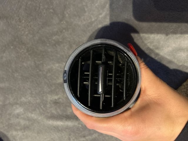 Szellőző-Facelift -fényes  image 4