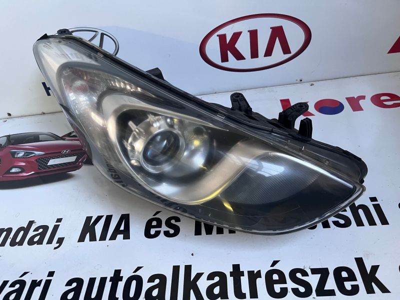 HYUNDAI i30 (GD) Jobb Fényszóró - Jobb Fényszóró | EXPO.HU