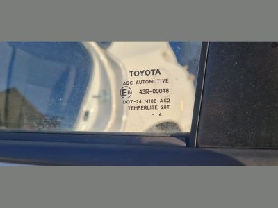 TOYOTA AURIS Bal hátsó Ablak - Ablak