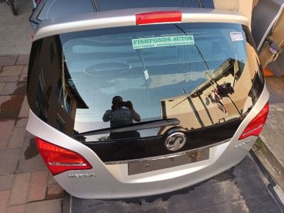 OPEL MERIVA B Csomagtérajtó (Részeivel) Ezüst 5722 - 1. kép