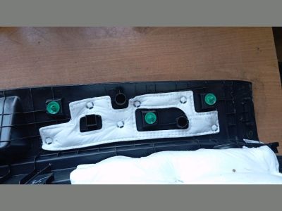 HYUNDAI TUCSON Csomagtérajtó Burkolat Felső - 5. kép