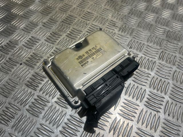 VW PASSAT Variant (3B6) Motorvezérlő