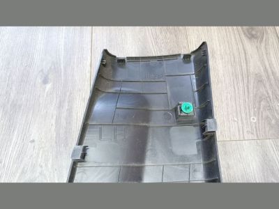 HYUNDAI TUCSON Bal B Oszlop Burkolat - 5. kép