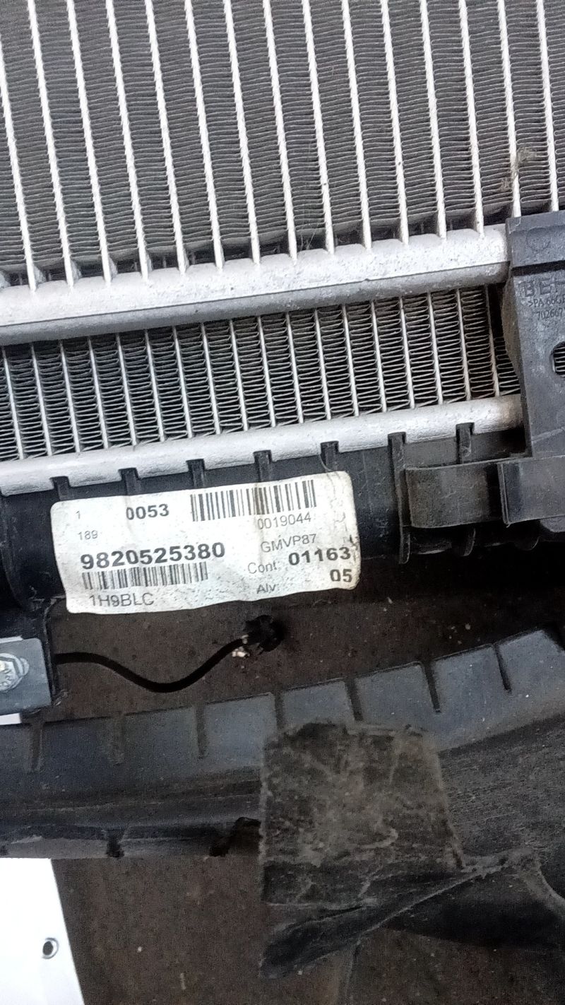 Peugeot 3008,5008 vízhűtő - Vízhűtő | EXPO.HU