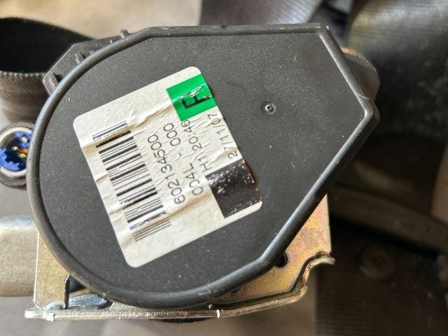 Jobb első biztonsági öv- 3 Ajtó - jobbkormányos