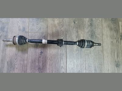 TOYOTA AURIS Jobb Féltengely - Jobb Féltengely