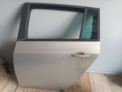 OPEL ZAFIRA C (P12) Bal hátsó Ajtó (Részeivel) Ezüst 8932 - 1. kép