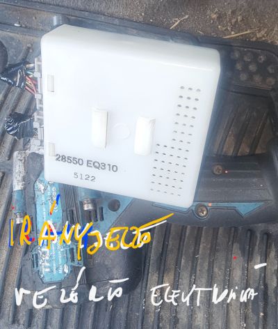 NISSAN X-TRAIL I (T30) motorvezèrlő ecu szett  - Egyéb