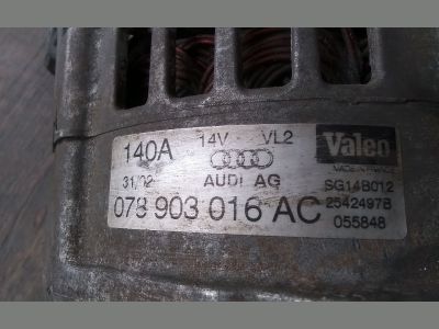 AUDI A4 B6 (8E2) Generátor - Generátor