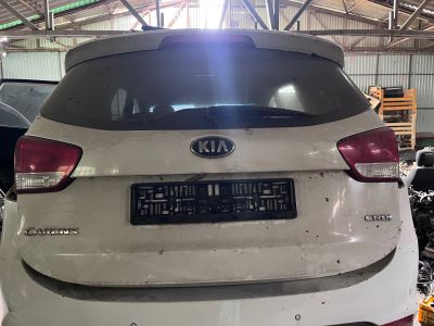 KIA CARENS Csomagtérajtó - Csomagtérajtó