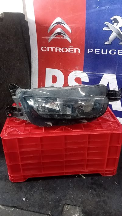 Citroën C4 Picasso jobb első lámpa - 2. kép
