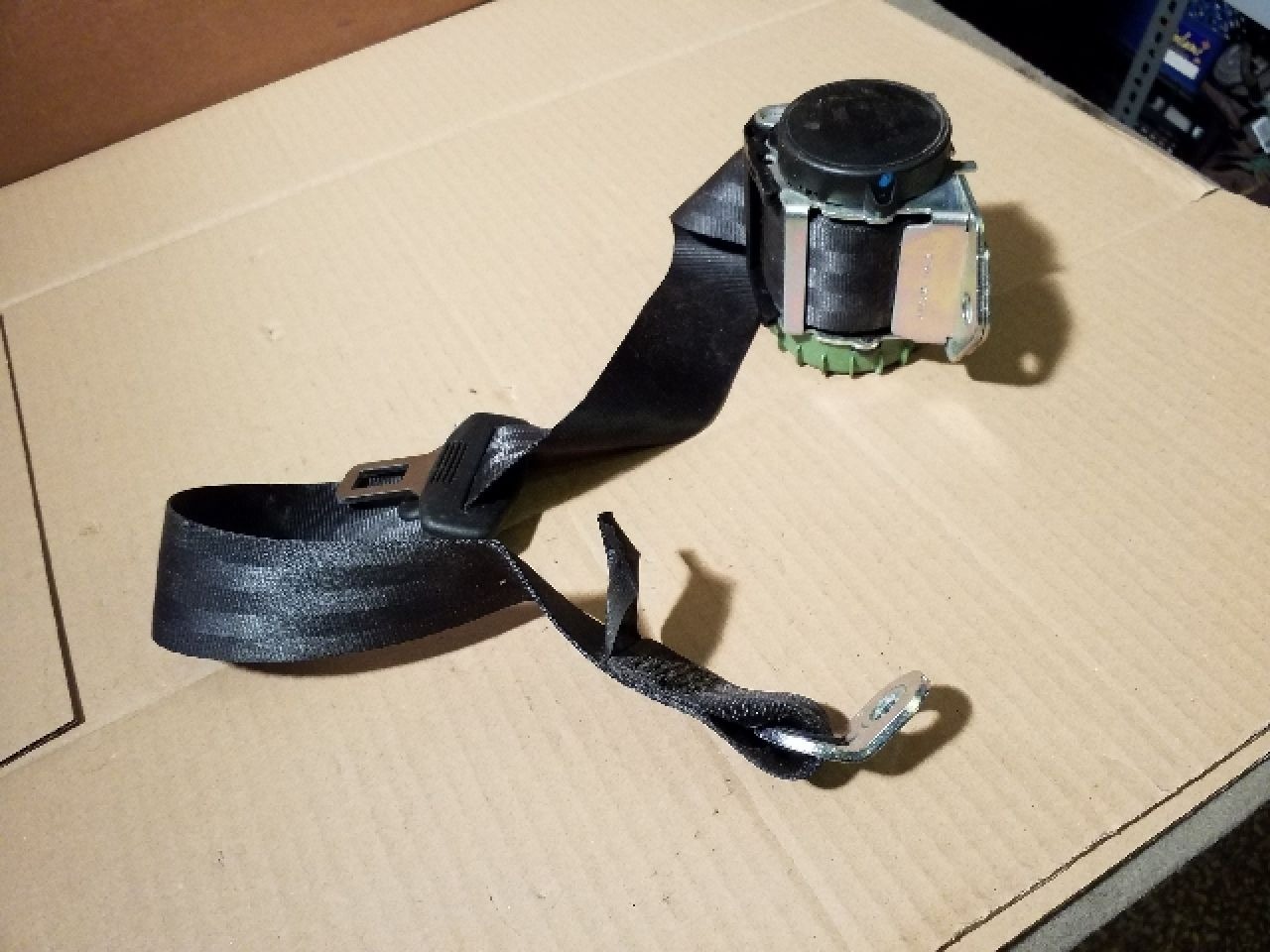 SKODA OCTAVIA II (1Z3) Bal hátsó Biztonsági Öv