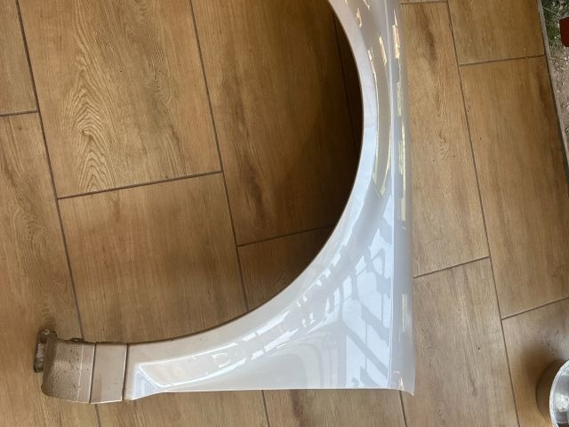 Bal első Sárvédő- Facelift-8932 image 6