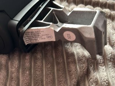 Középső Bőr Fedeles Könyöklő - 2. kép