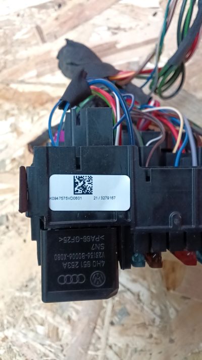  biztosítéktáblak K0947575VD0601 - 2. kép