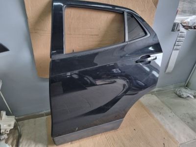 OPEL MOKKA Bal hátsó Ajtó Fekete (Részeivel) 9236 - Bal hátsó Ajtó (Részeivel)