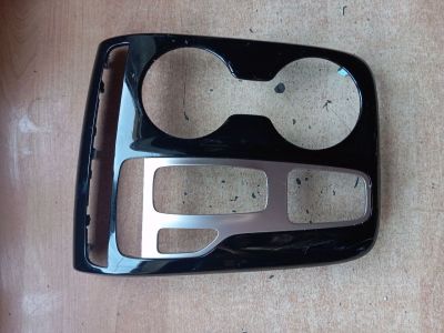 HYUNDAI TUCSON Középkonzol Keret - Középkonzol Keret