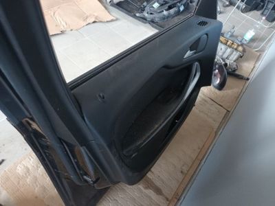 OPEL ZAFIRA C Bal első Ajtó Barna (Részeivel) 8930 - Bal első Ajtó (Részeivel)