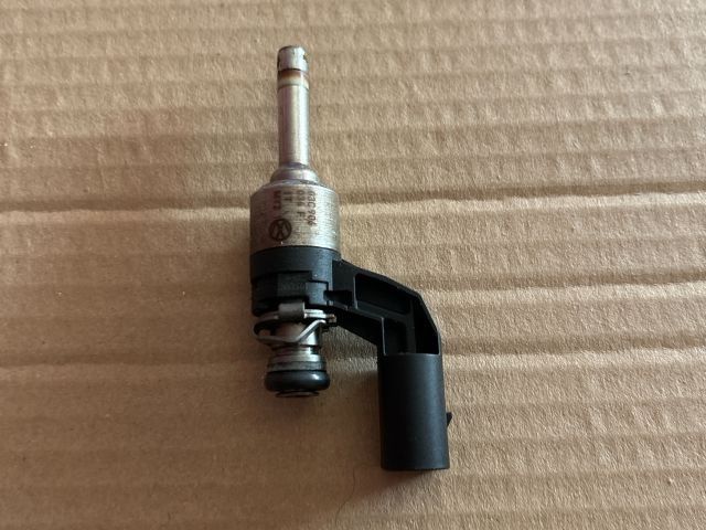 Injektor - 1.4 tfsi - Injektor | EXPO.HU