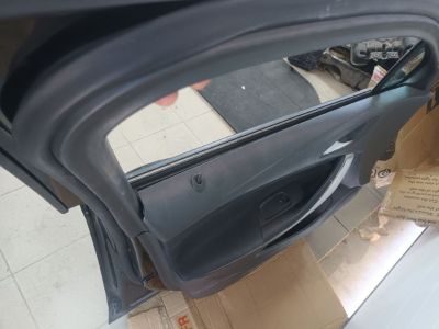 OPEL ASTRA K Bal első Ajtó Fekete Kompletten 9147 - Bal első Ajtó (Részeivel)