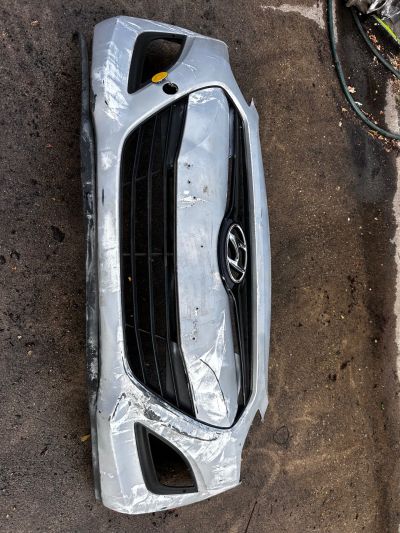HYUNDAI i30 (GD) Első Lökhárító (Részeivel) - Első Lökhárító (Részeivel)