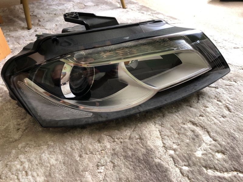 Jobb Xenon Fényszóró Facelift -7751 - Jobb Xenon Fényszóró | EXPO.HU