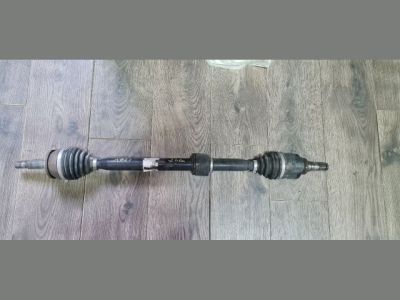 TOYOTA AURIS Jobb Féltengely - Jobb Féltengely