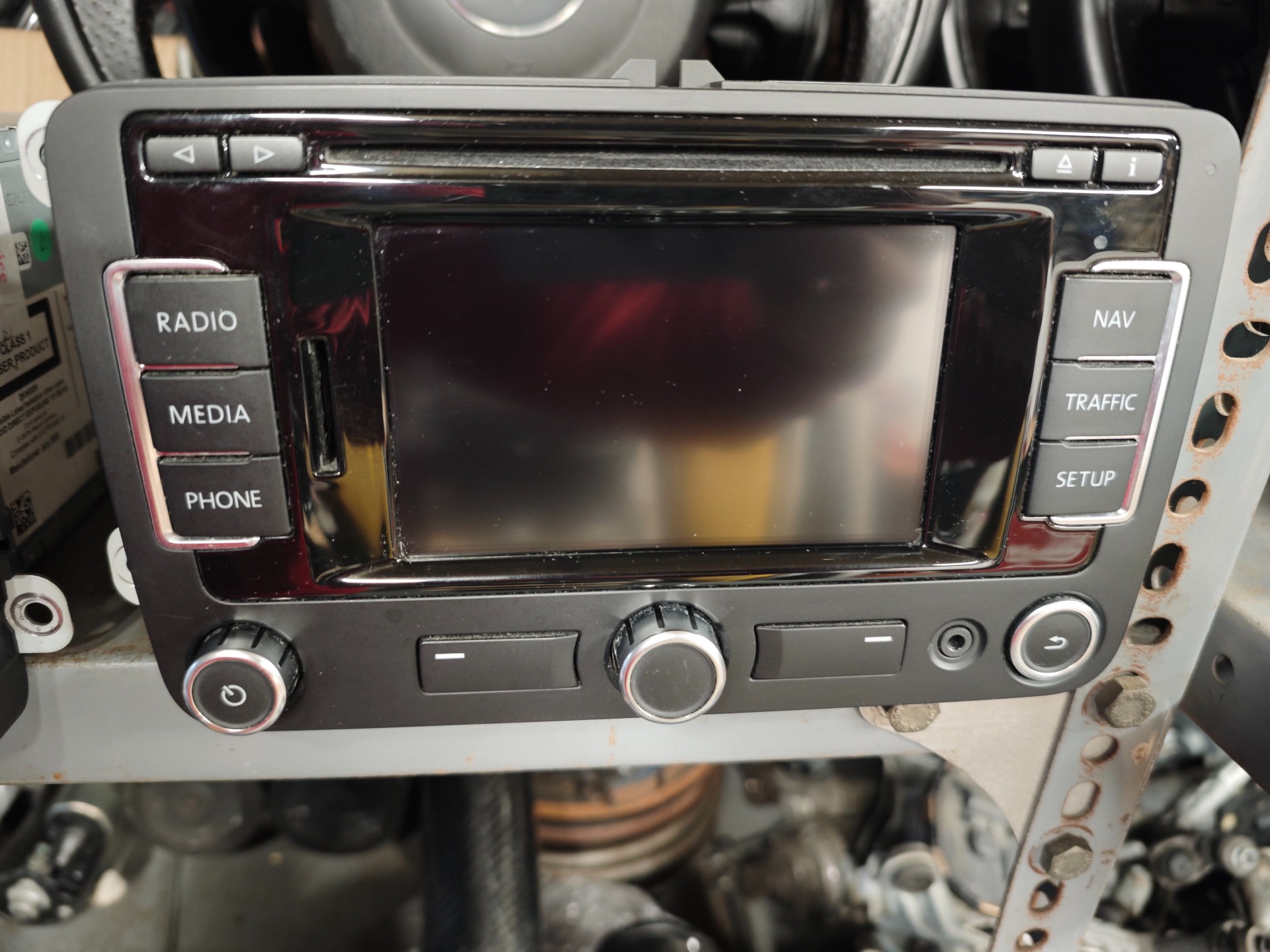 Autórádió RNS 315