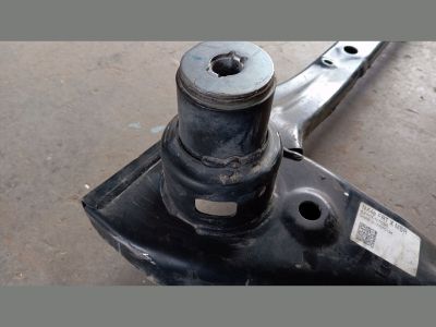 HYUNDAI TUCSON Első motortartó keret (bölcső) - 4. kép