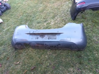 OPEL CORSA E Hátsó Lökhárító Ezüst 3 ajtós, 4 radaros (Részeivel) 4740 - 1. kép