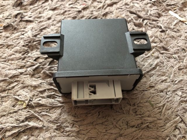 Fényszóró Elektronika- 7617